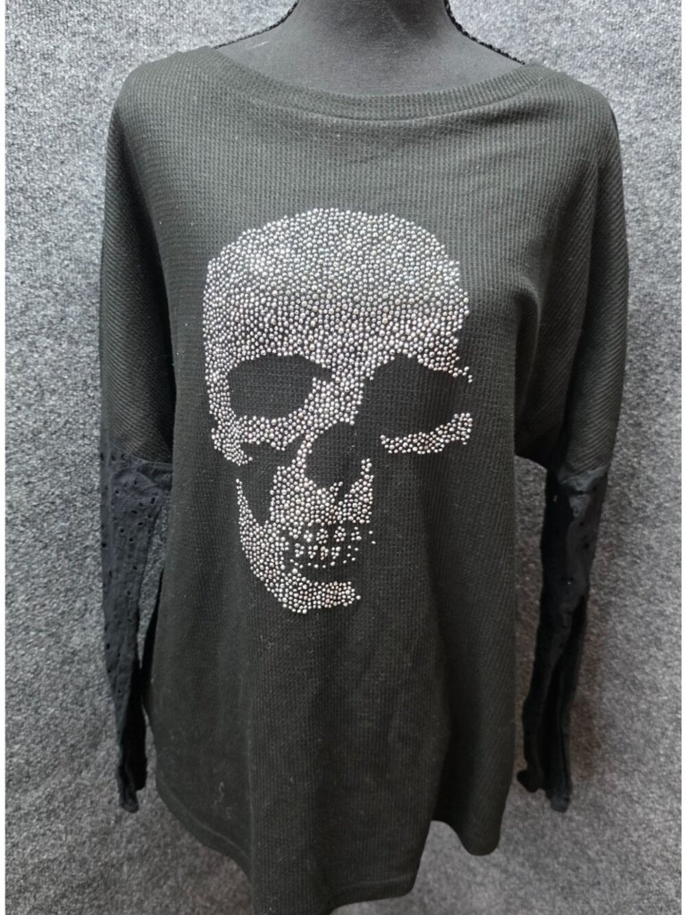 Exclusive Waffle Knit Top Sze M Black Embellished Skull Grunge Rocker Edgy Glam